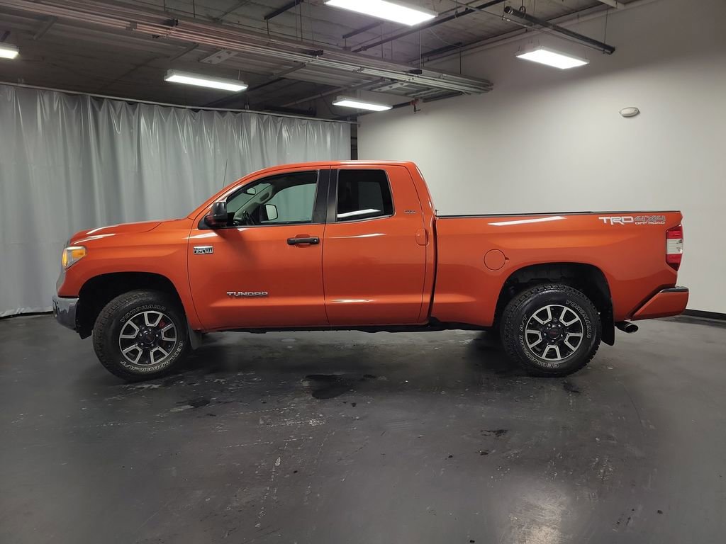 Used 2017 Toyota Tundra SR5 image 5