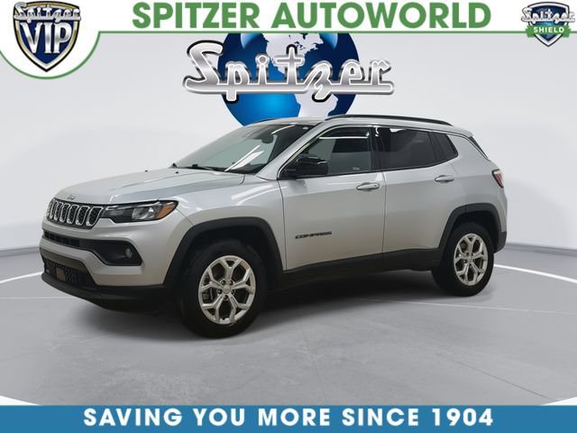 Used 2024 Jeep Compass Latitude AWD/4WD image 6