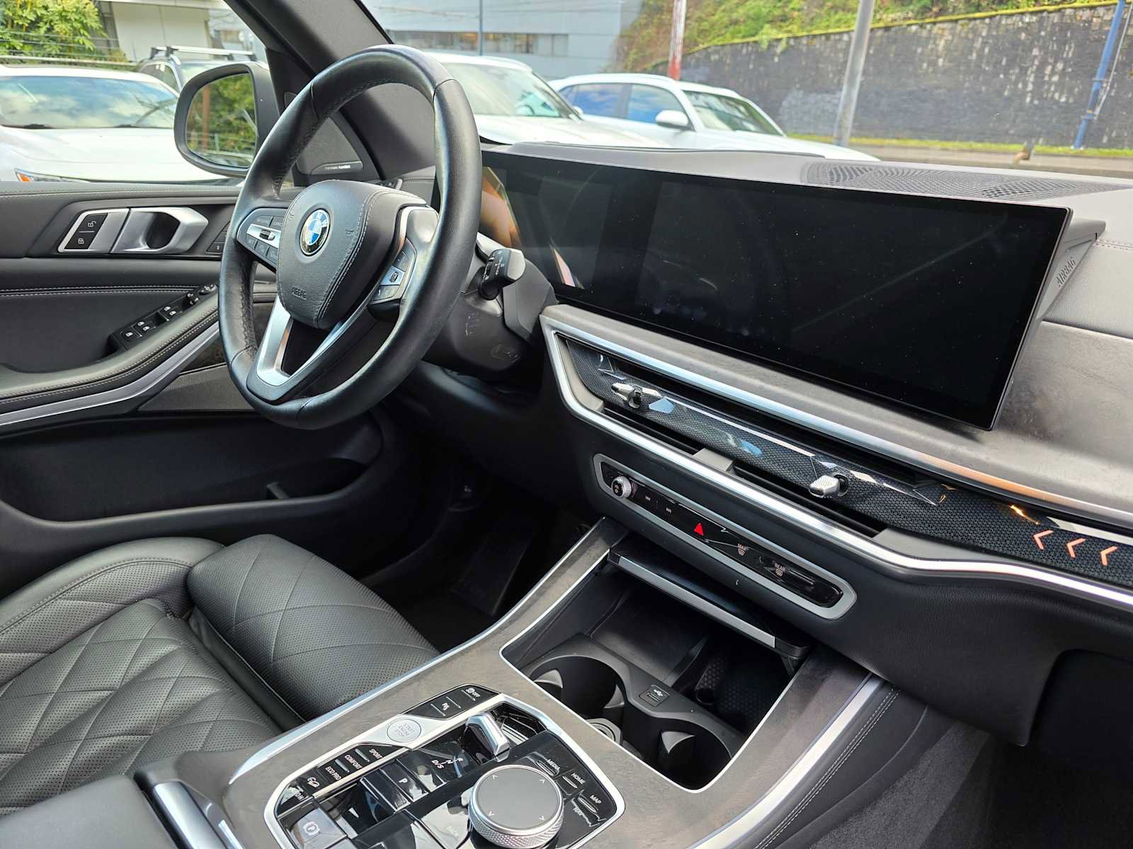 Used 2024 BMW X5 xDrive40i image 11