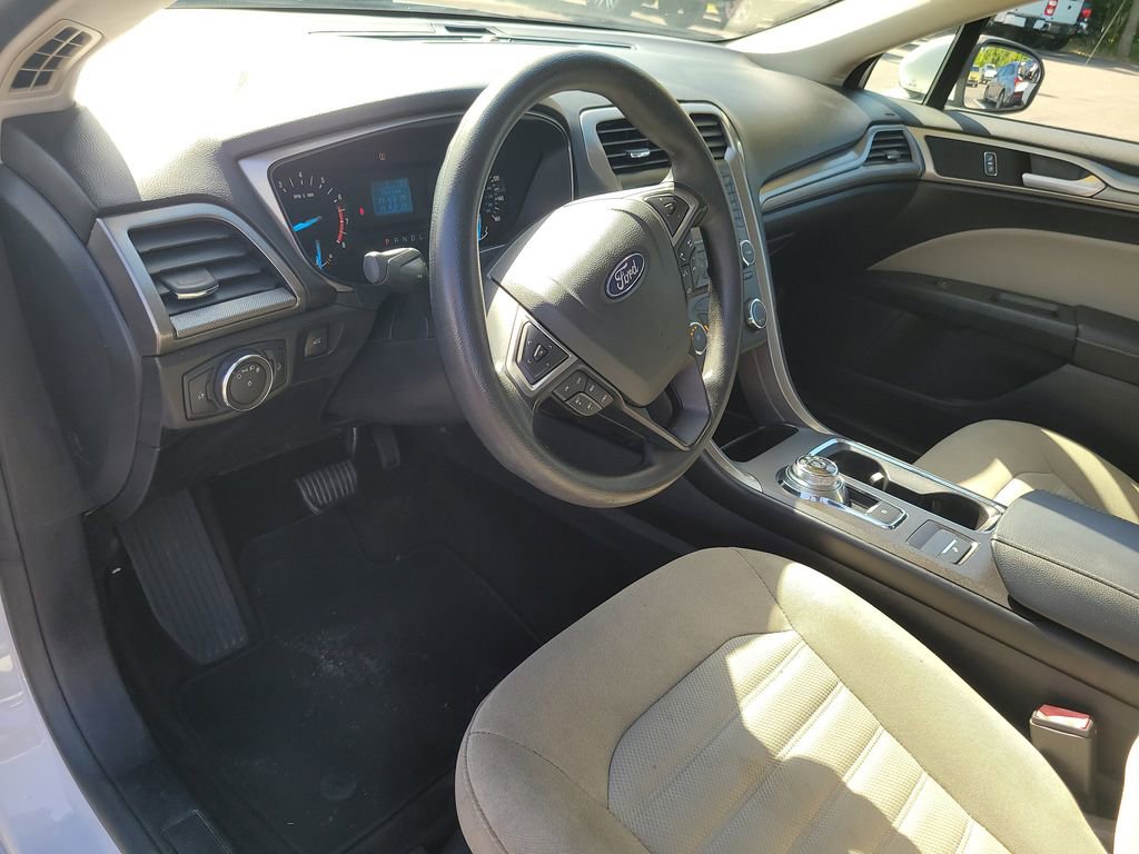 Used 2018 Ford Fusion S image 14