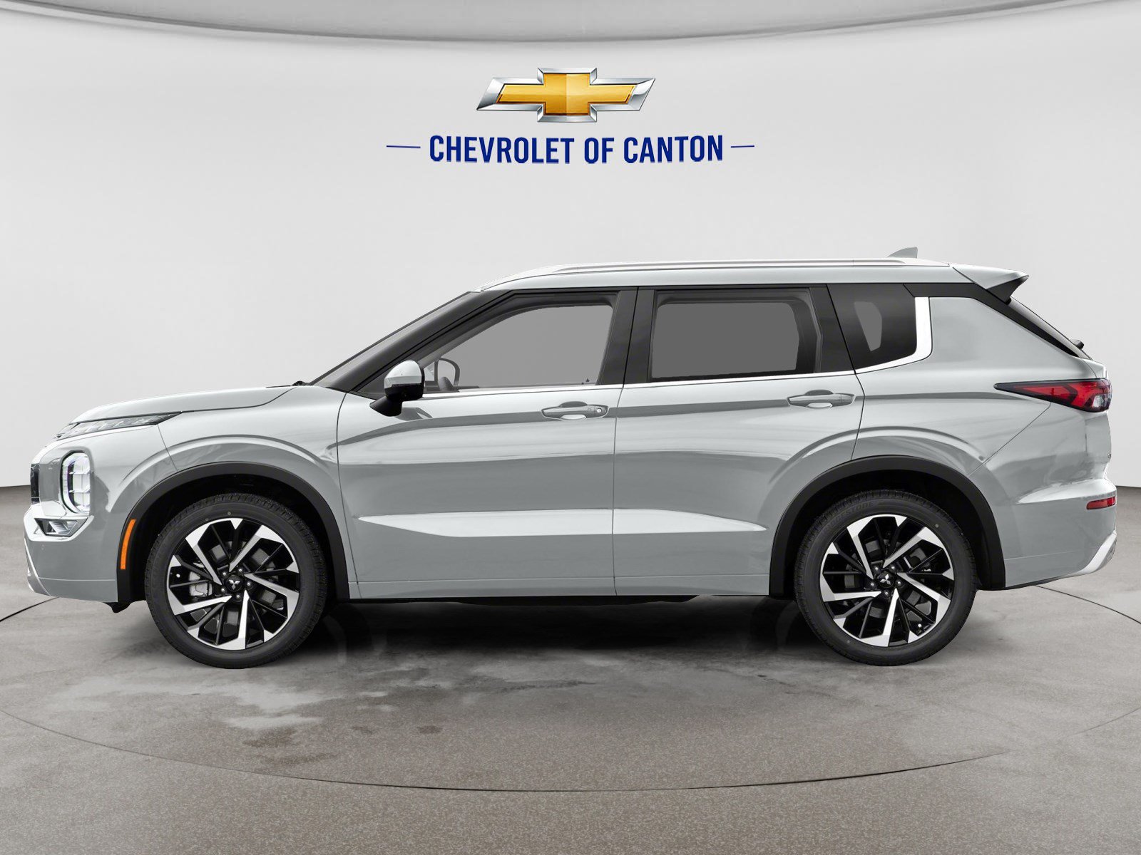 Used 2022 Mitsubishi Outlander SEL FWD image 3