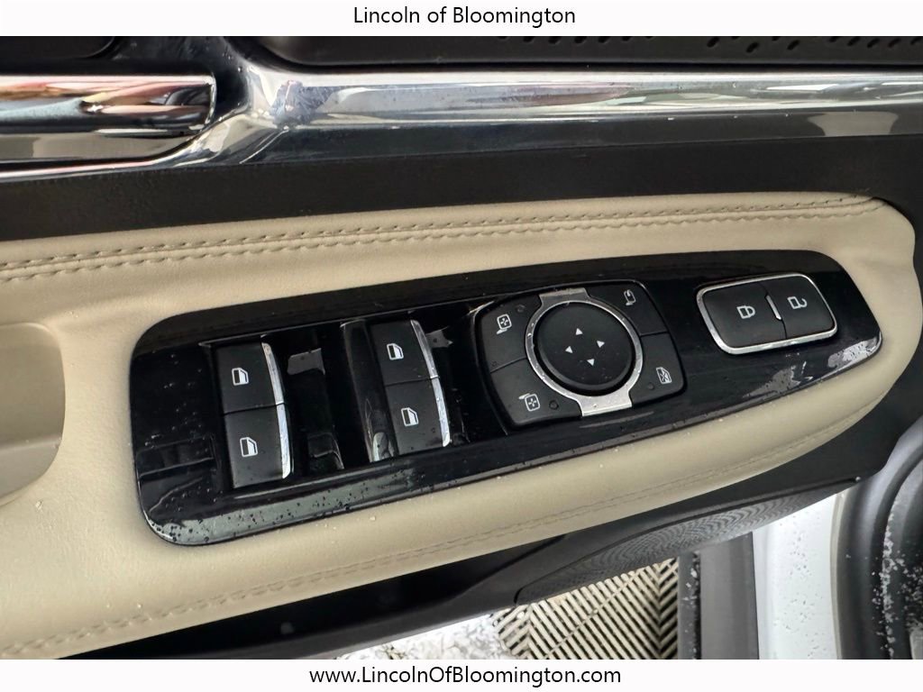 New 2026 Lincoln Corsair Premiere image 20