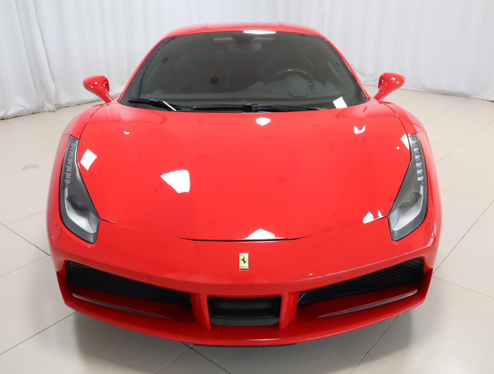 Certified 2019 Ferrari 488 GTB RWD image 4
