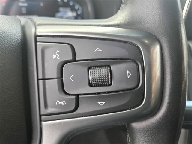 Used 2023 Chevrolet Suburban LT image 25