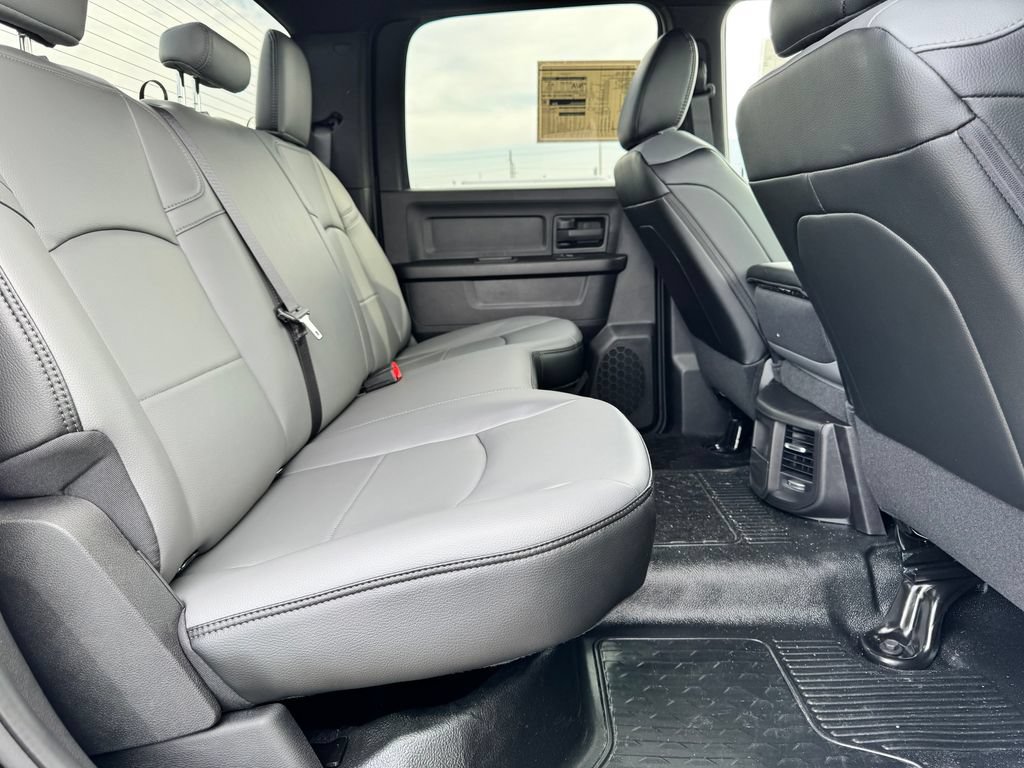New 2026 RAM 5500 Tradesman w/ Chrome Appearance Group AWD/4WD image 13
