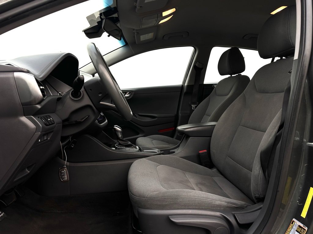 Used 2020 Hyundai Ioniq Blue image 25