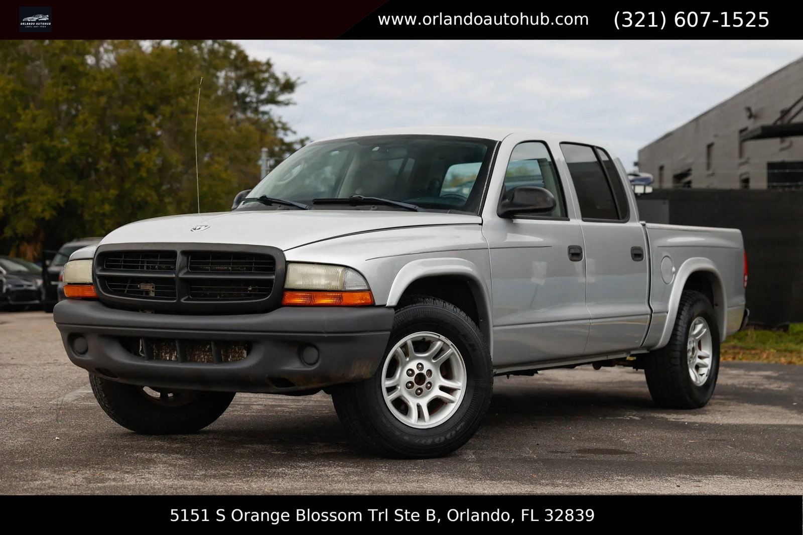 Used 2004 Dodge Dakota Sport w/ Deluxe Convenience Group