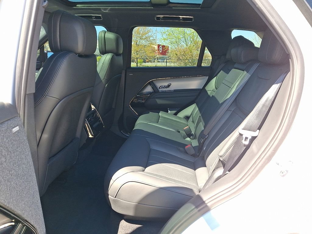 Used 2025 Land Rover Range Rover Sport Dynamic SE image 10