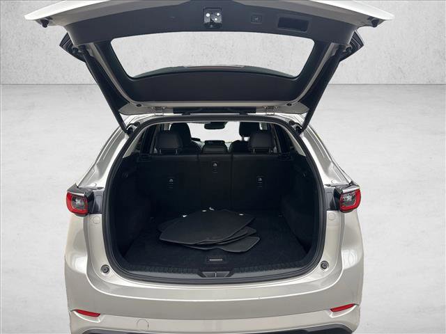 Used 2025 MAZDA CX-5 AWD 2.5 S w/ Preferred Package image 16