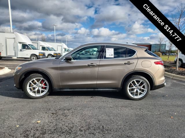 Used 2019 Alfa Romeo Stelvio Ti Lusso w/ Quick Order Package 22X Lusso image 5