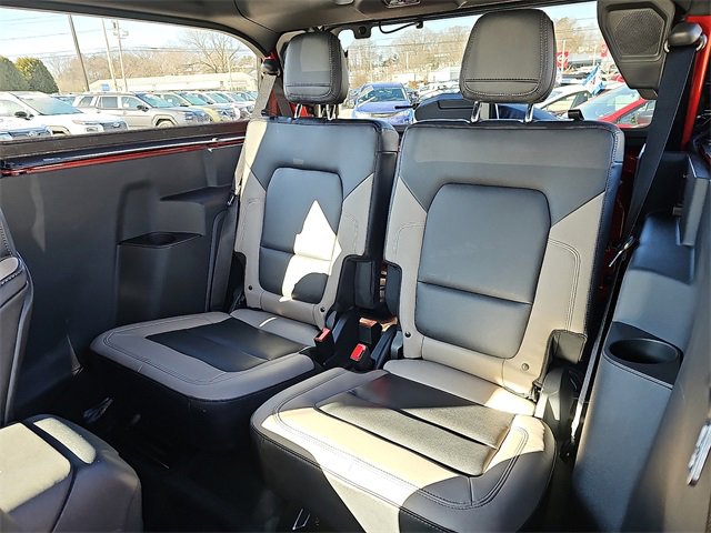 Used 2024 Ford Bronco Big Bend image 10