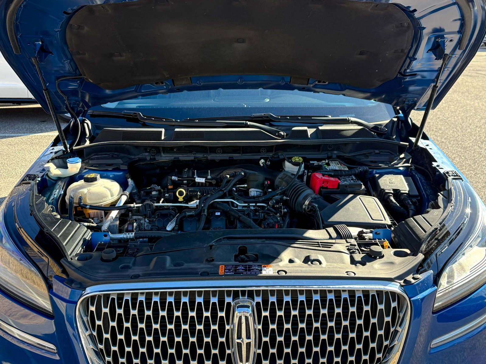 Used 2021 Lincoln Corsair AWD w/ Equipment Group 101A image 15