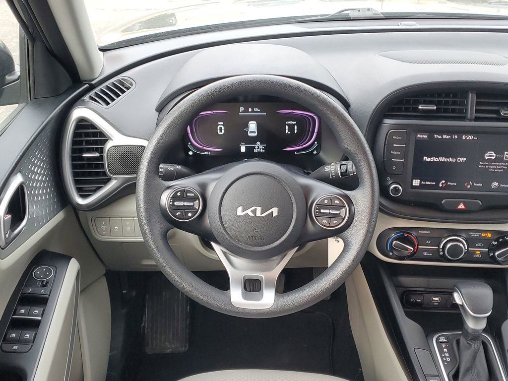 Certified 2023 Kia Soul LX image 24