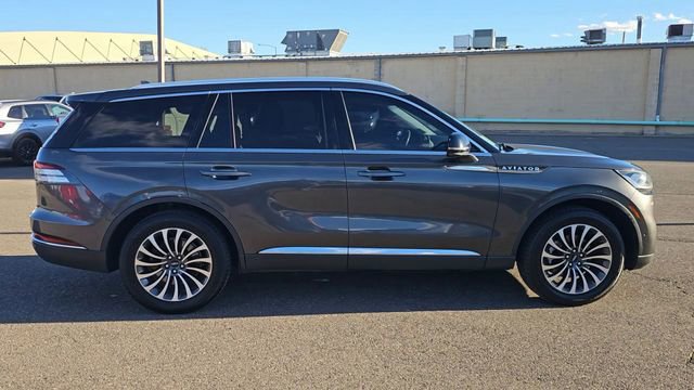 Used 2020 Lincoln Aviator Reserve w/ Equipment Group 201A image 9