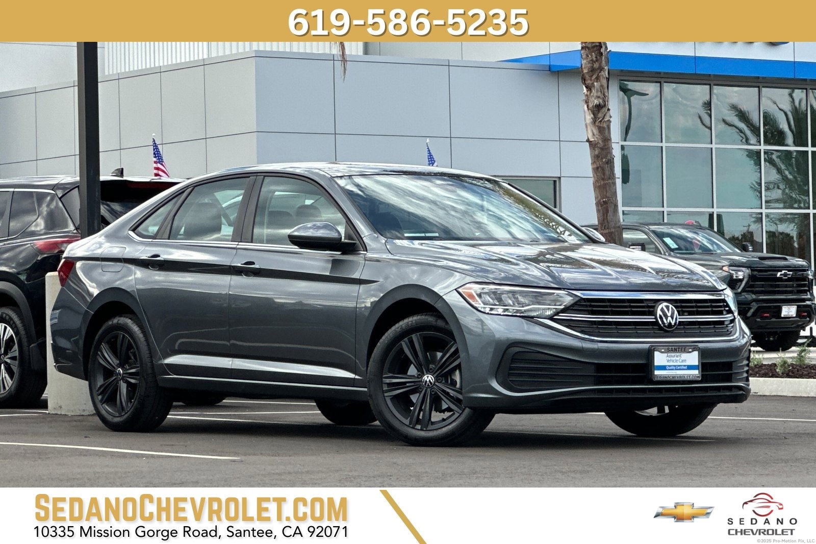 Used 2024 Volkswagen Jetta SE w/ Panoramic Sunroof Package