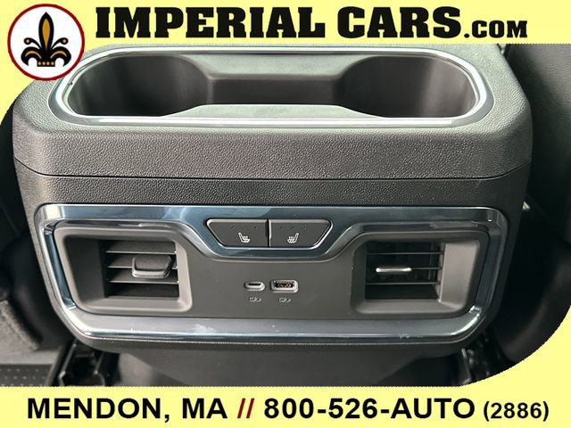 New 2026 Chevrolet Silverado 1500 High Country w/ Midnight Edition AWD/4WD image 16