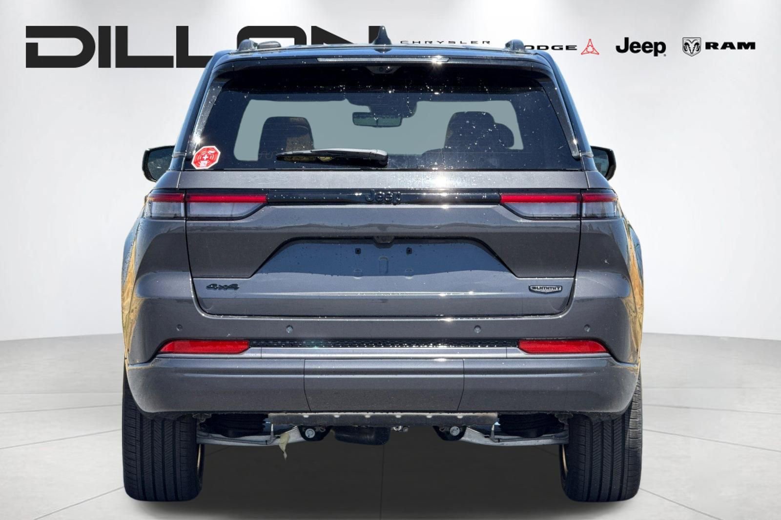 New 2026 Jeep Grand Cherokee Summit AWD/4WD image 4