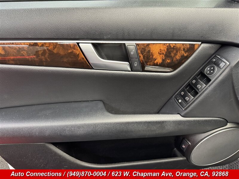 Used 2014 Mercedes-Benz C 250 Sedan image 24