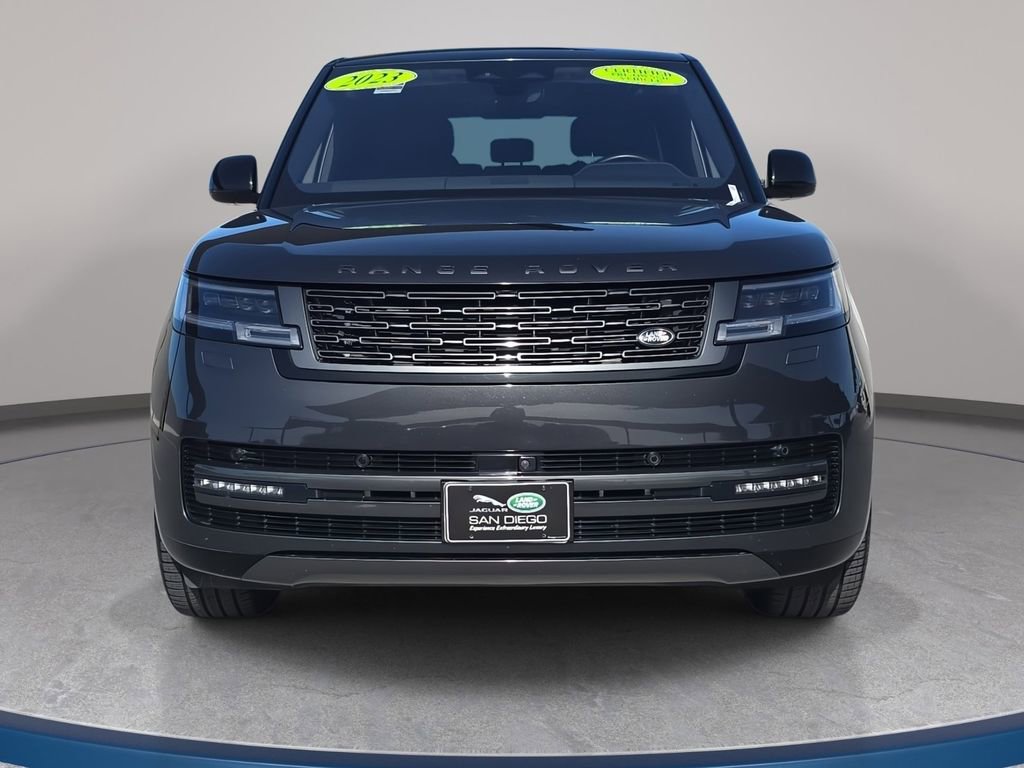 Used 2023 Land Rover Range Rover SE image 2