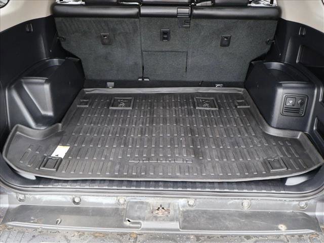 Used 2015 Toyota 4Runner Trail Premium AWD/4WD image 6