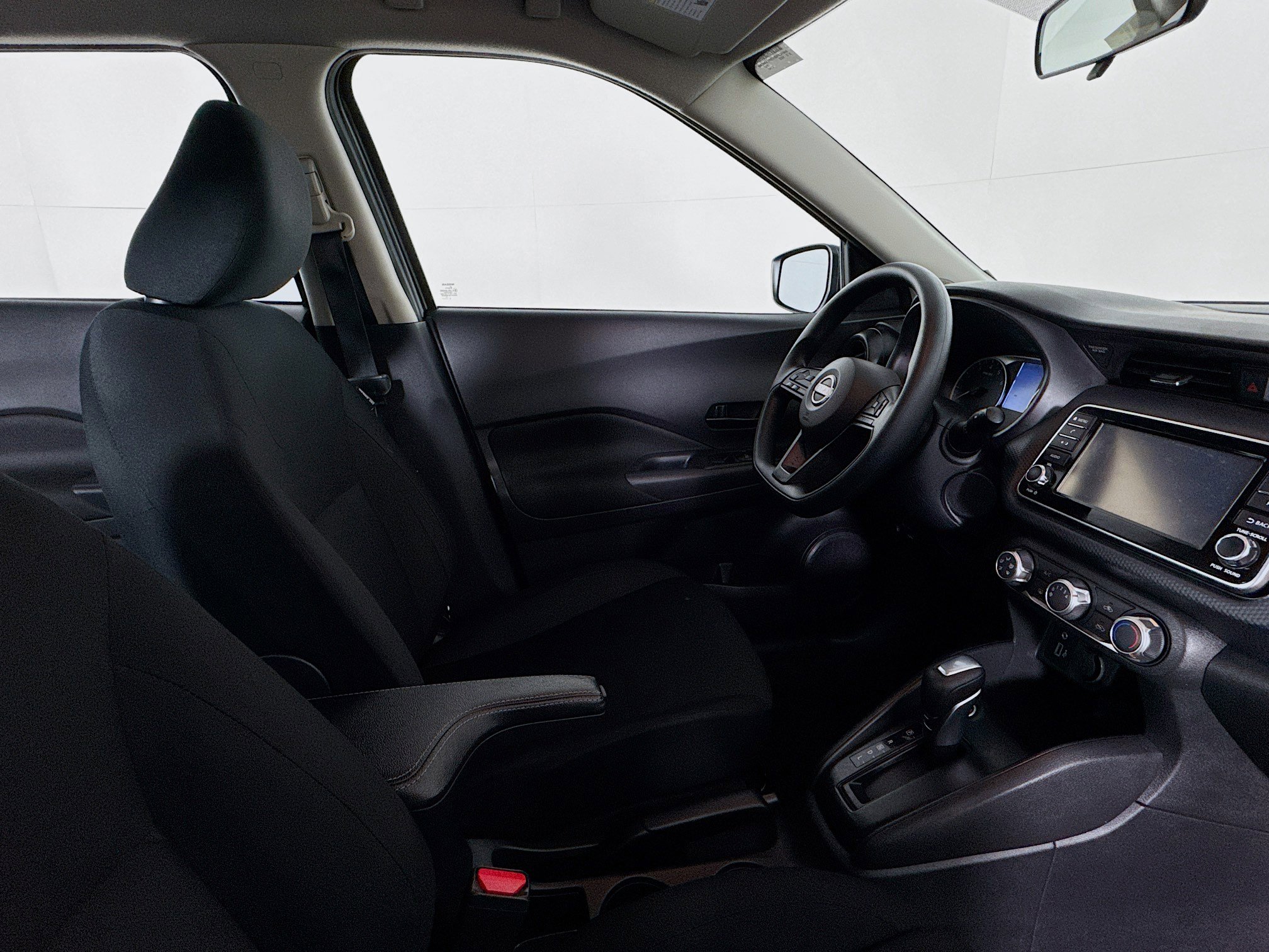 Used 2023 Nissan Kicks S image 28