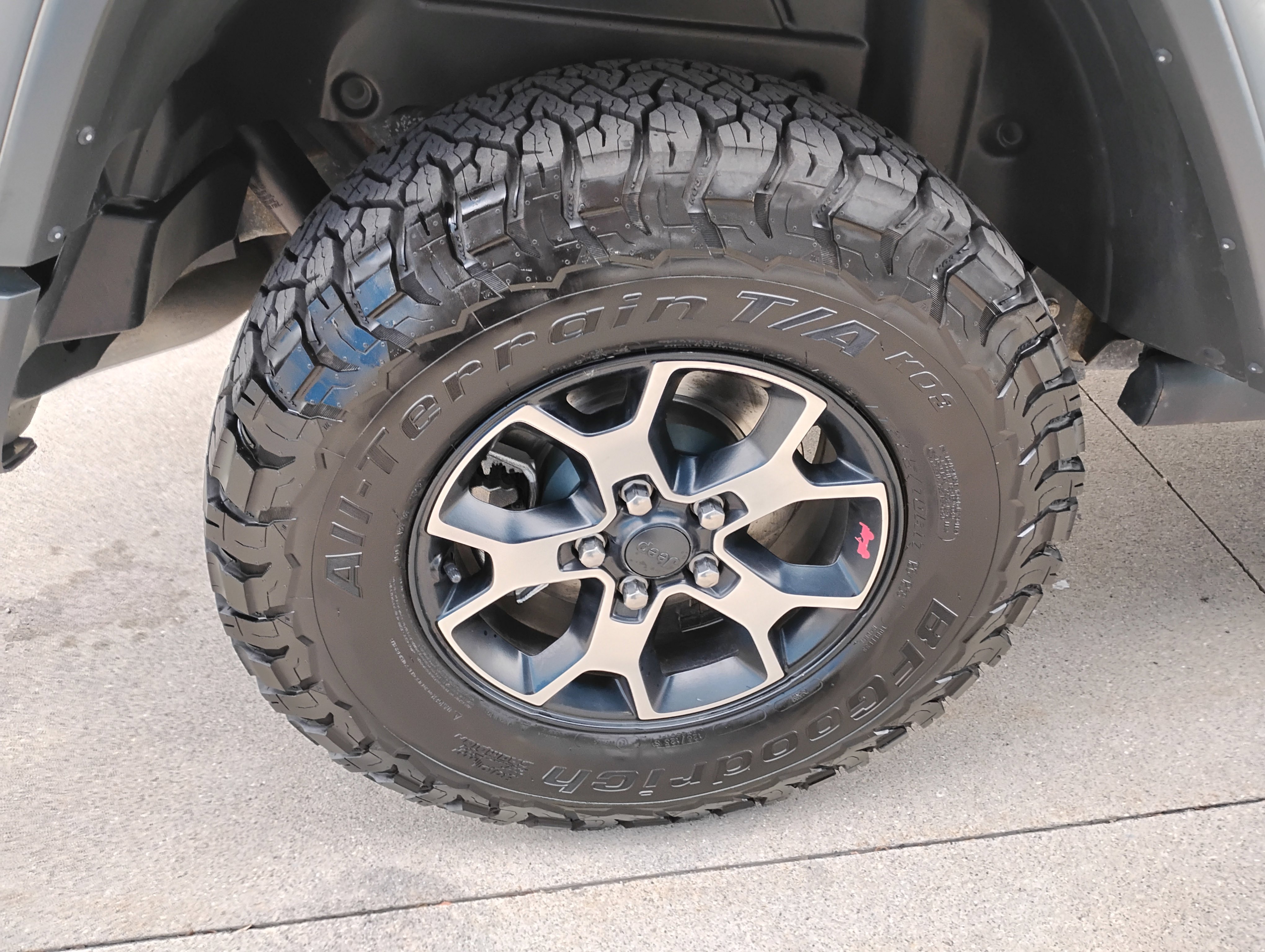Used 2018 Jeep Wrangler Unlimited Rubicon image 28