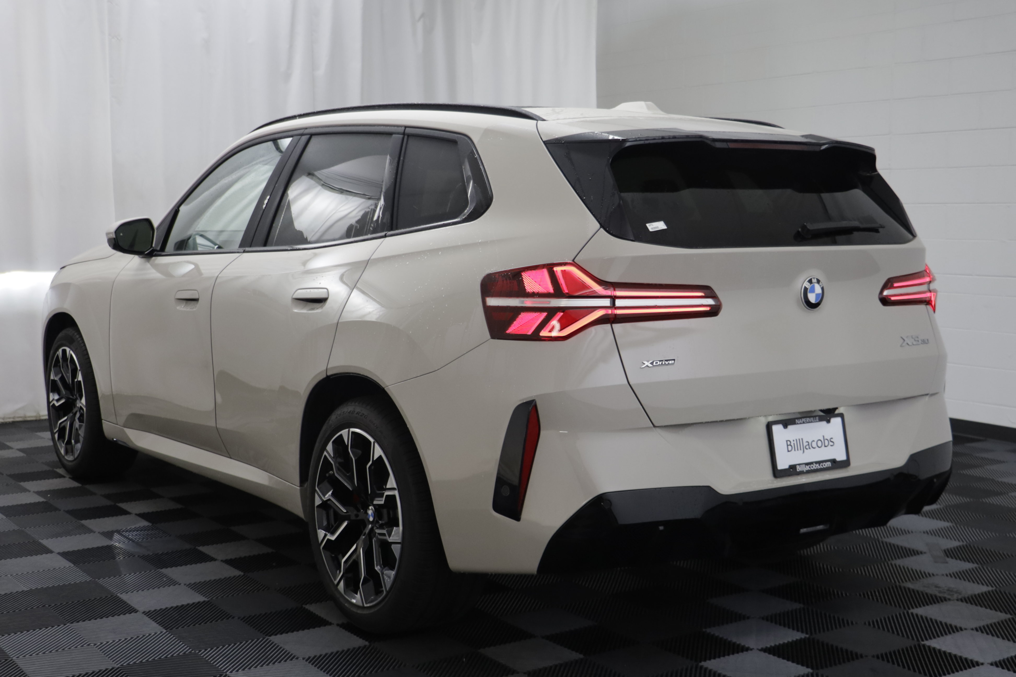 Used 2026 BMW X3 xDrive30i w/ Premium Package AWD/4WD image 13