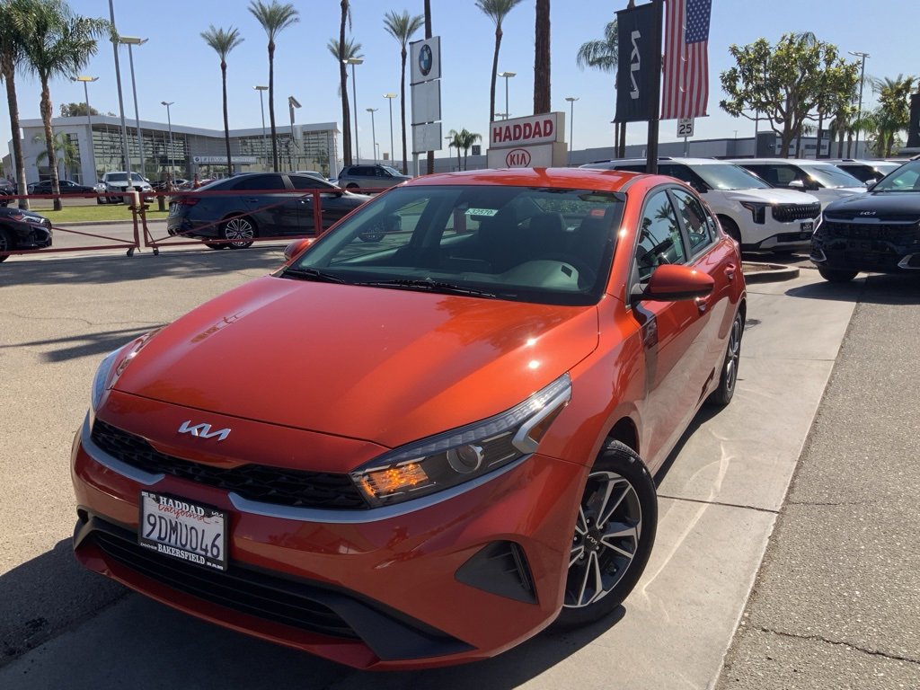 Certified 2023 Kia Forte LXS image 1