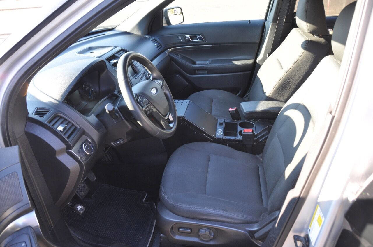 Used 2017 Ford Explorer 4WD Police Interceptor image 17