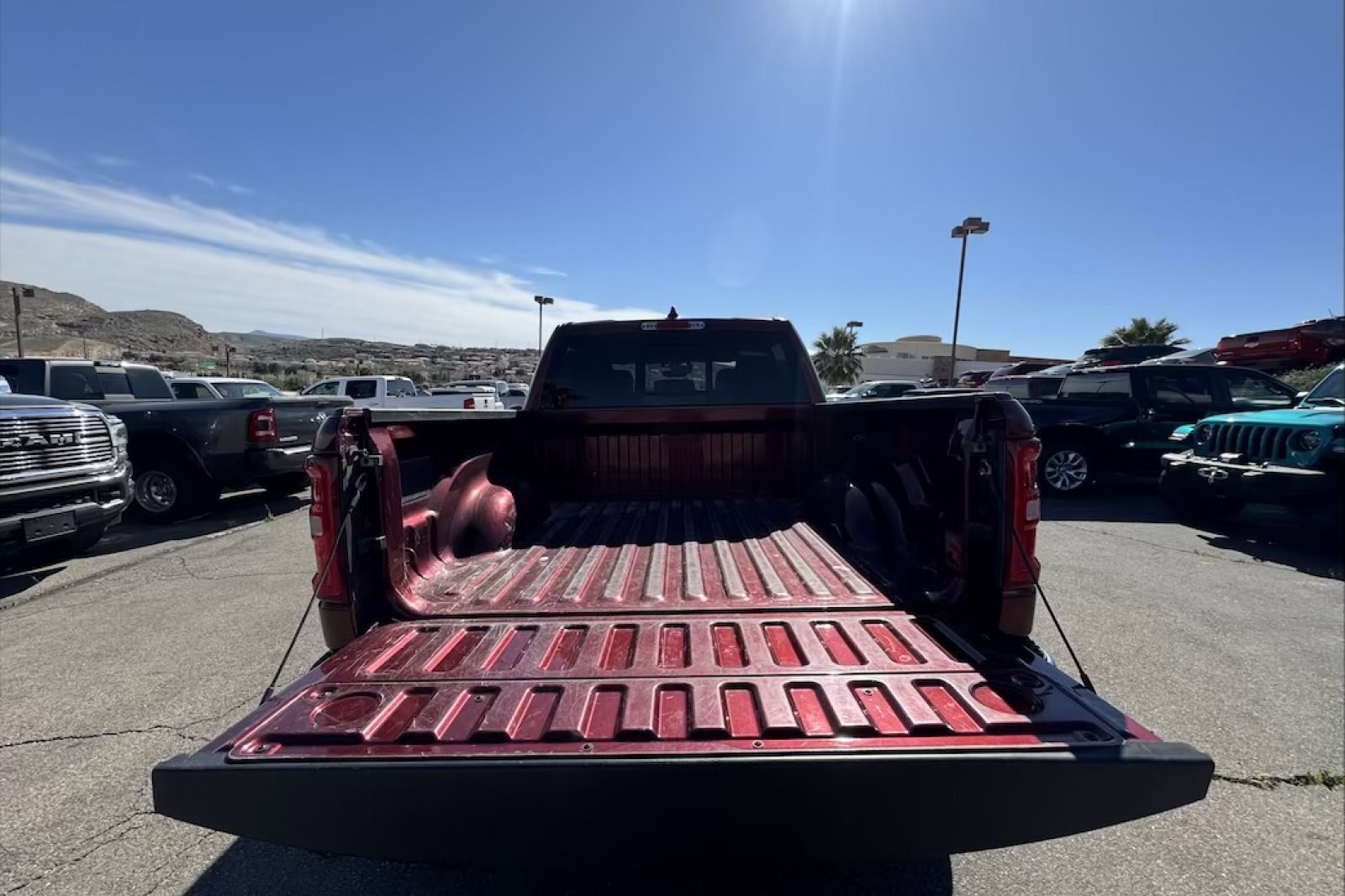 Used 2025 RAM 1500 Laramie image 4