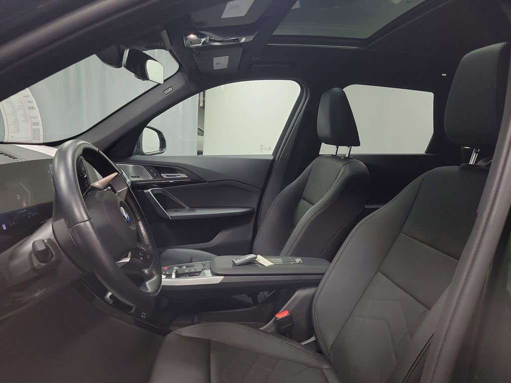 Used 2023 BMW X1 xDrive28i w/ Premium Package image 12