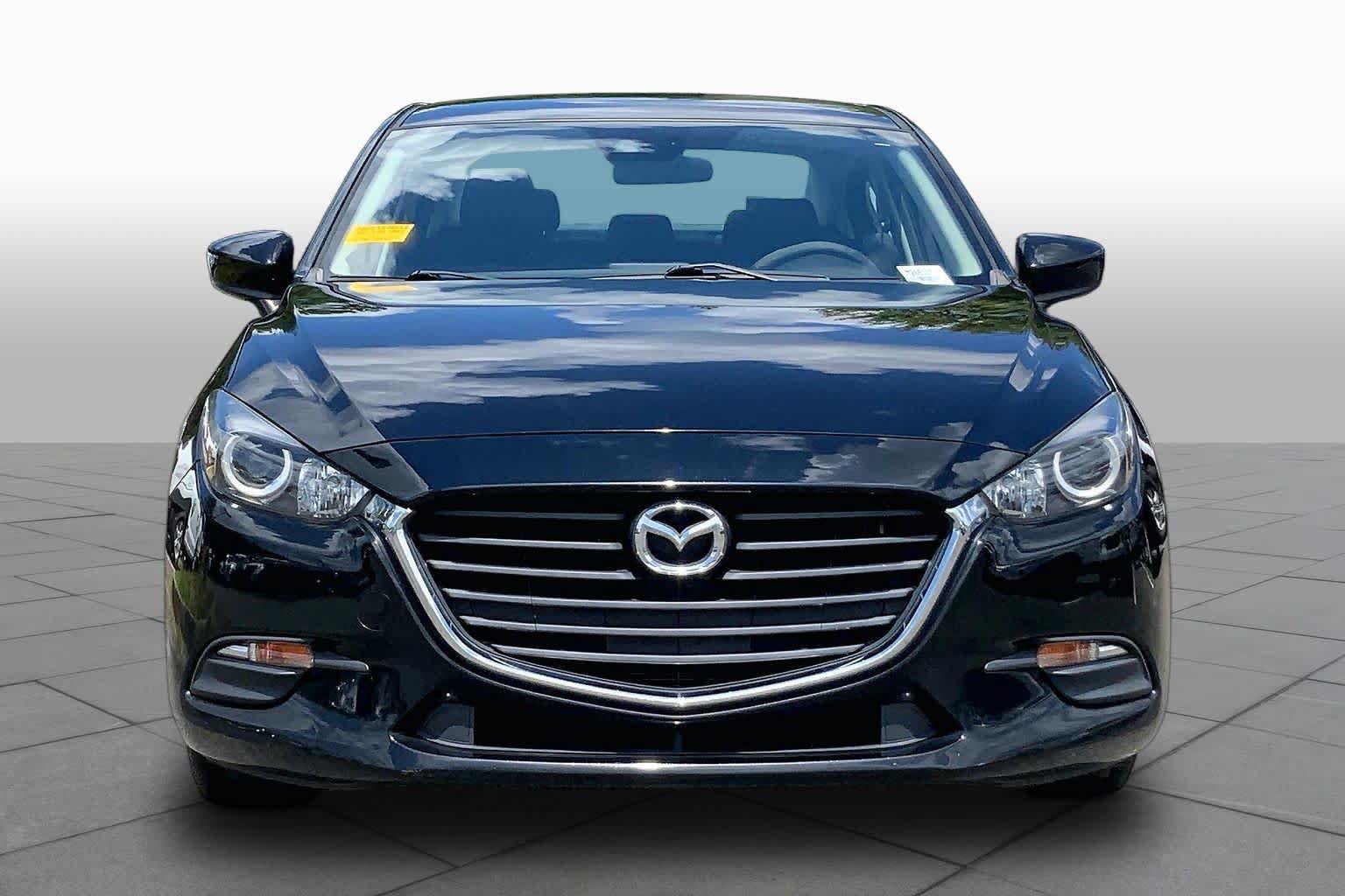 Used 2018 MAZDA MAZDA3 Sport FWD image 4
