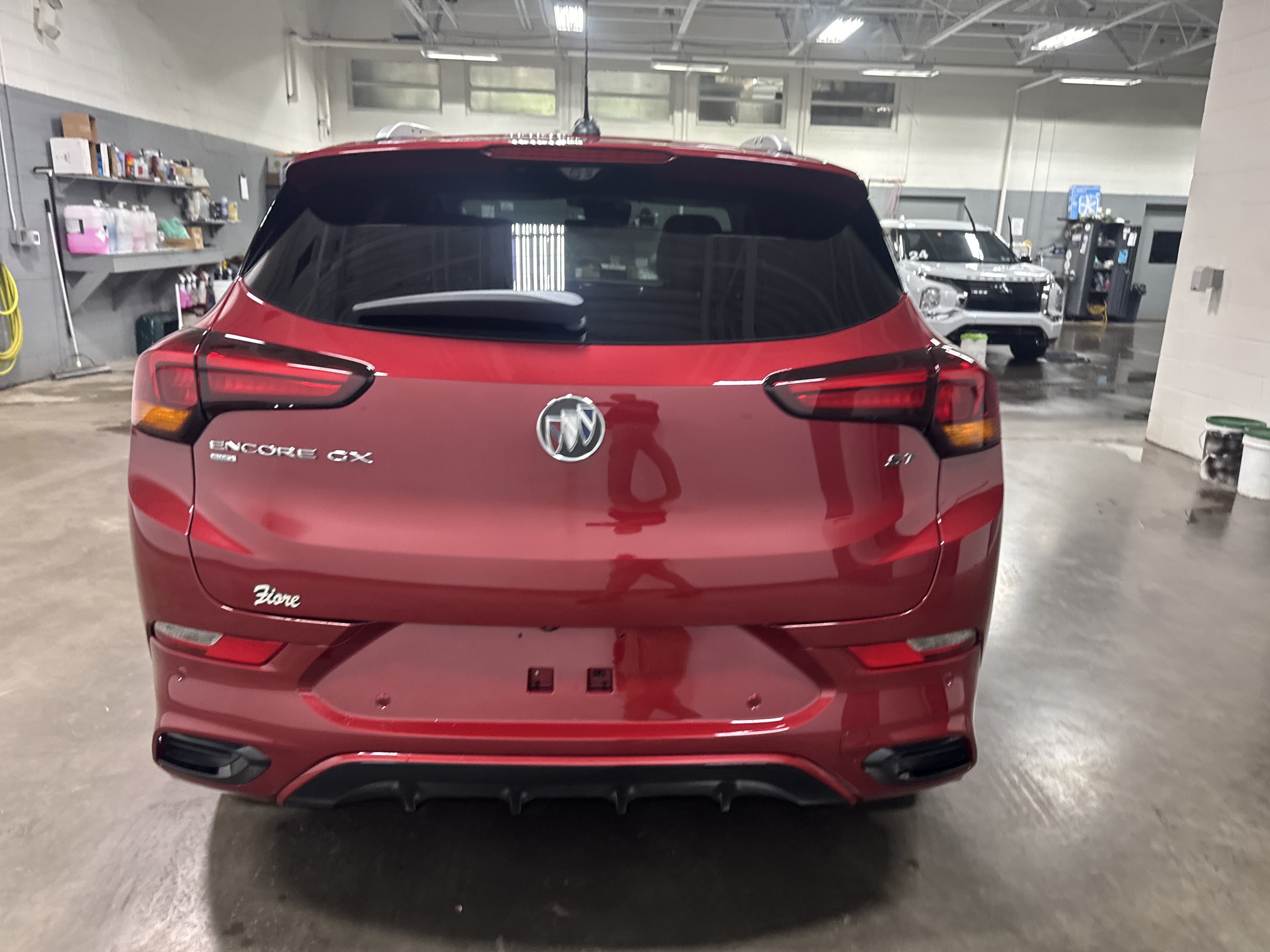 Used 2021 Buick Encore GX Essence w/ Advanced Technology Package AWD/4WD video 4