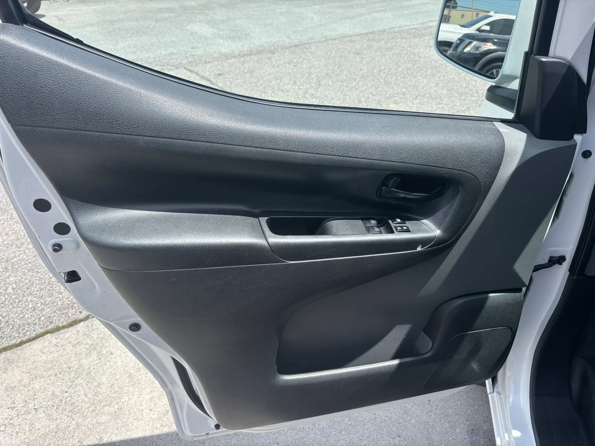 Used 2017 Nissan NV200 SV w/ Technology Package FWD image 21