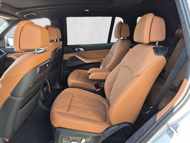 New 2027 BMW X7 xDrive40i AWD/4WD image 21