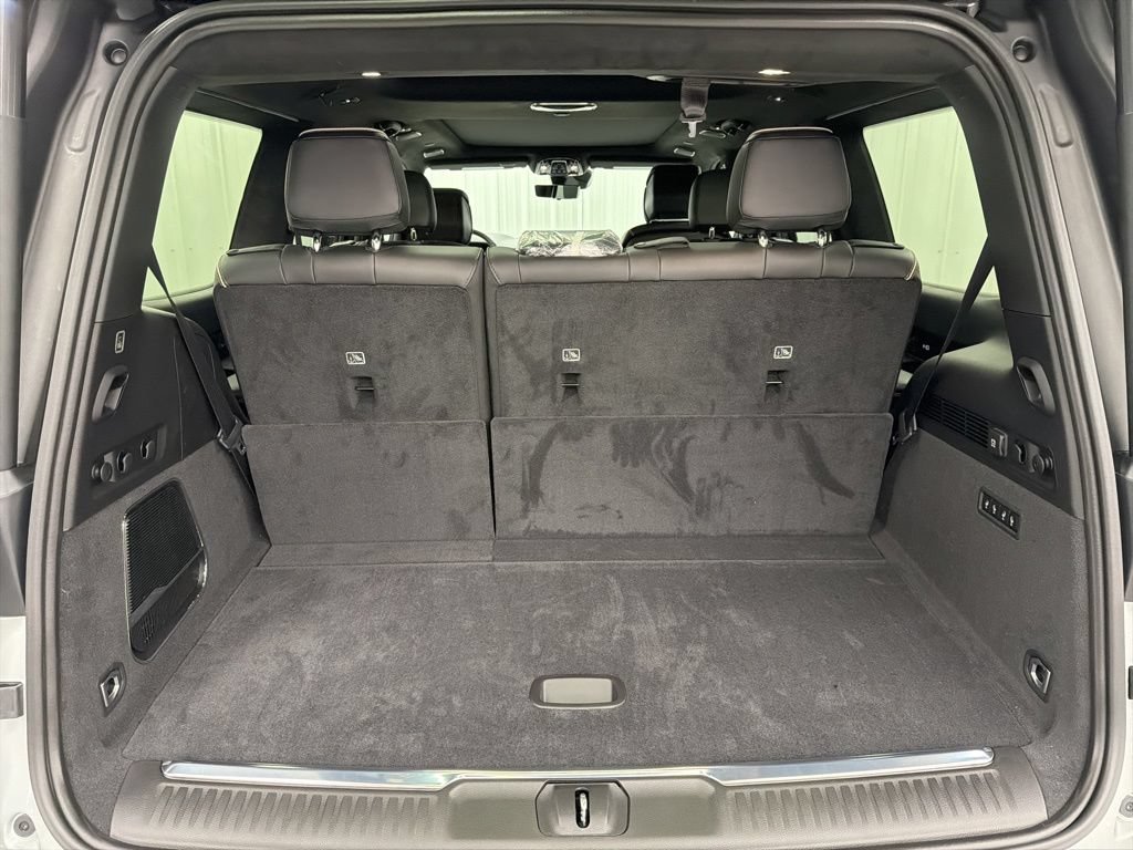 New 2026 Jeep Grand Wagoneer Summit AWD/4WD image 7