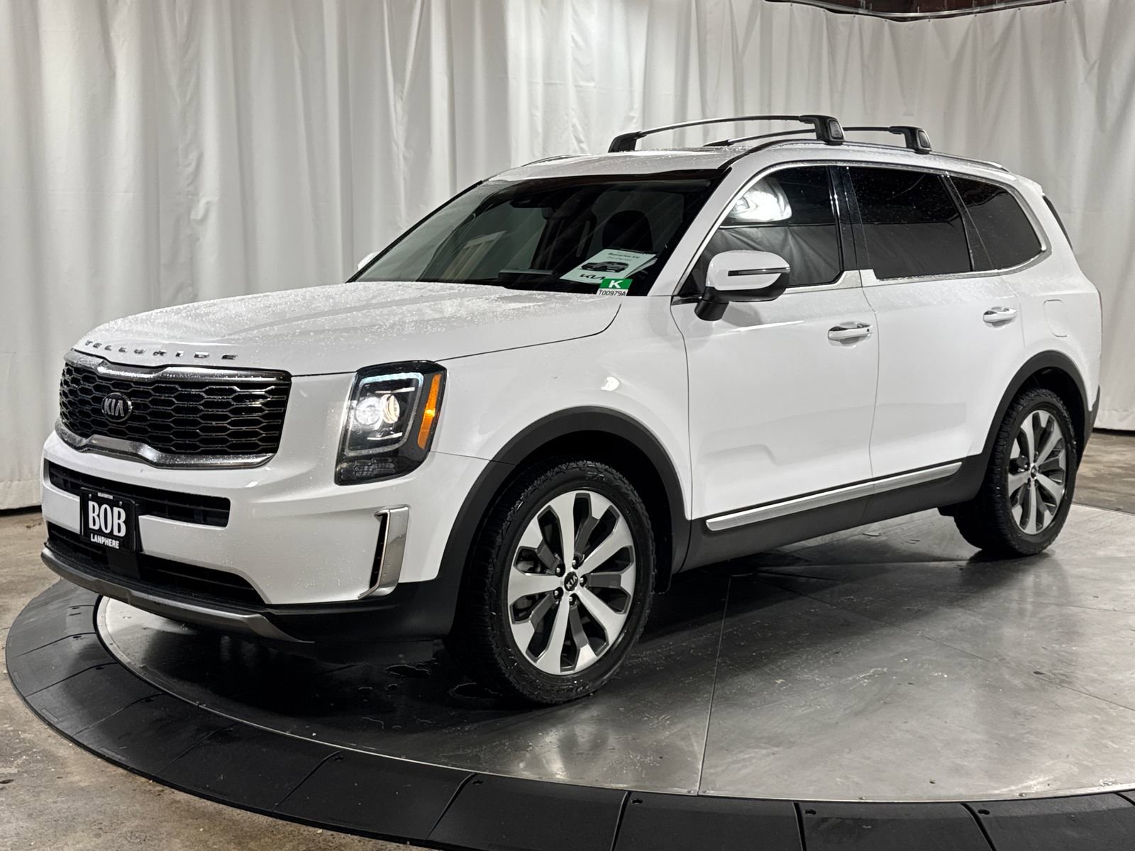 Used 2021 Kia Telluride S AWD/4WD image 2