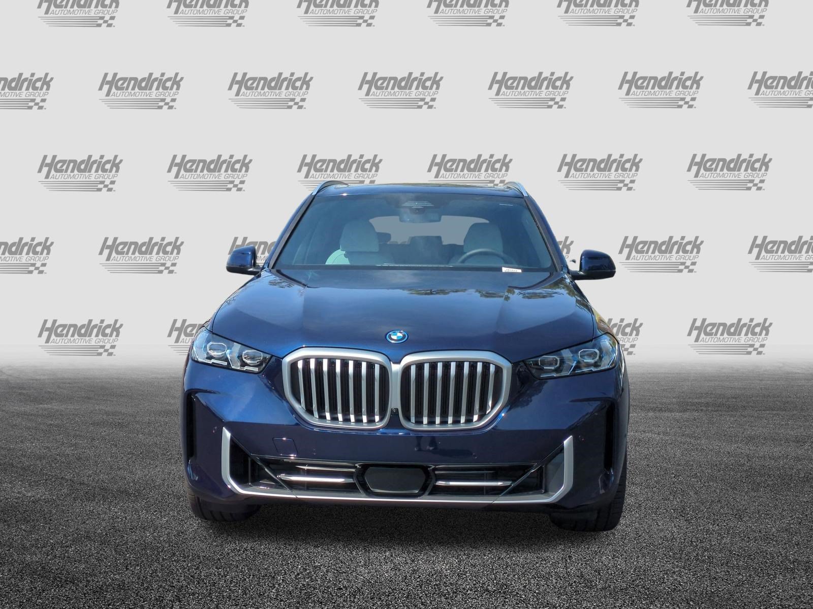 New 2026 BMW X5 M60i AWD/4WD image 3