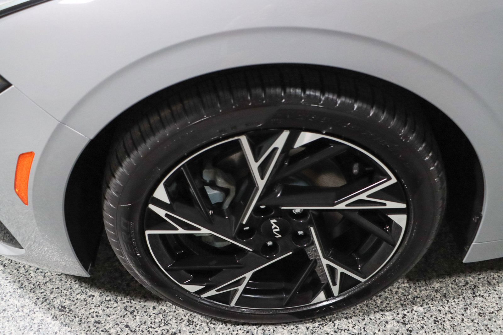 Used 2025 Kia K5 GT-Line w/ GT-Line Premium Package FWD image 11