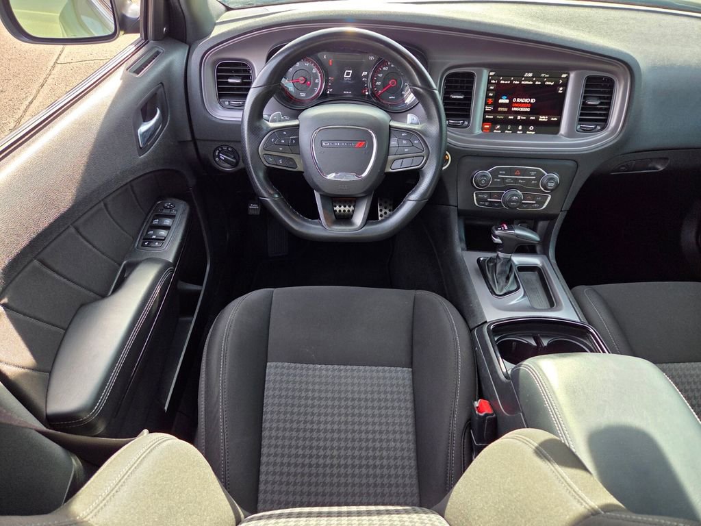 Used 2023 Dodge Charger R/T w/ Performance Handling Group RWD image 18