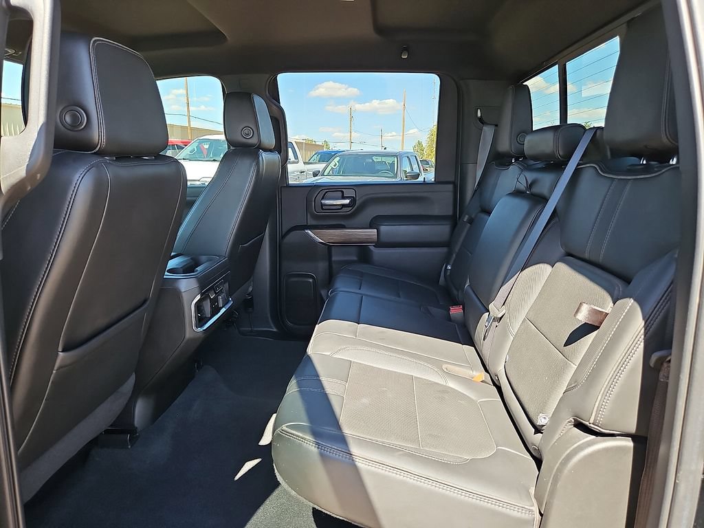 Used 2022 Chevrolet Silverado 3500 High Country AWD/4WD image 16