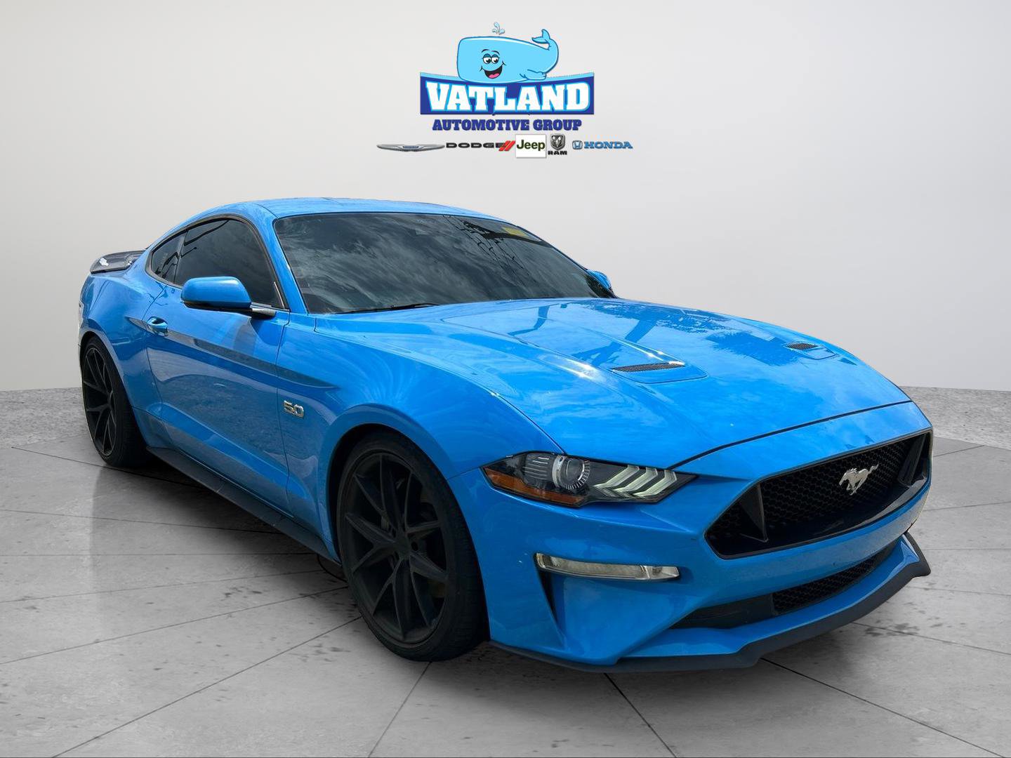 Used 2022 Ford Mustang GT Premium w/ Equipment Group 401A RWD image 22