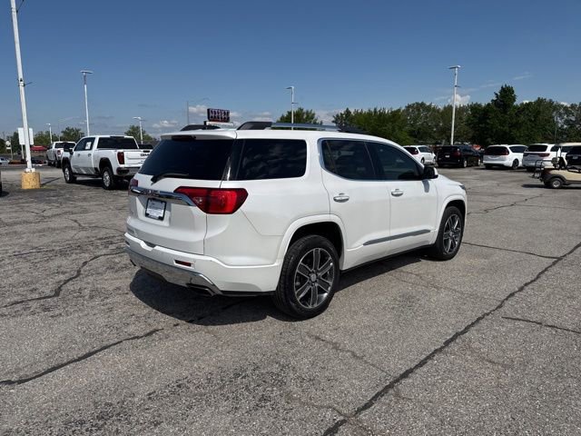Used 2019 GMC Acadia Denali w/ Technology Package FWD image 5