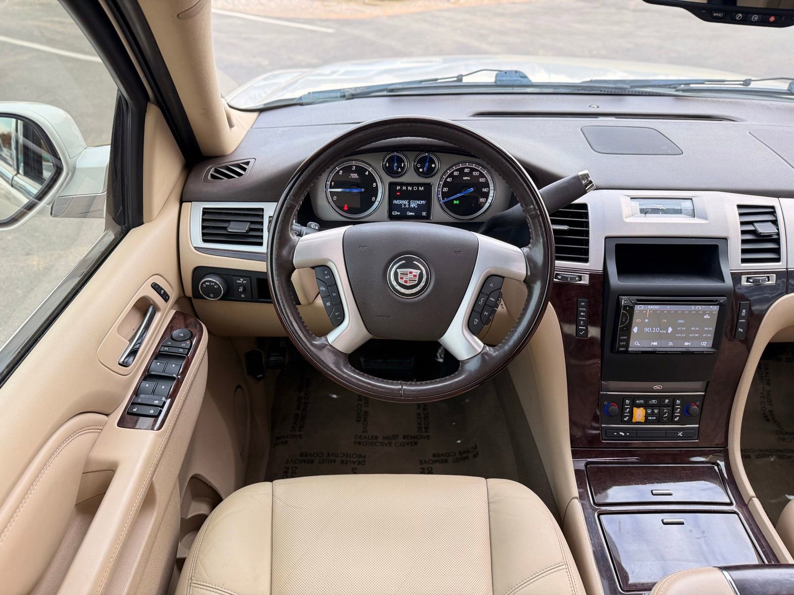 Used 2012 Cadillac Escalade ESV Luxury image 35