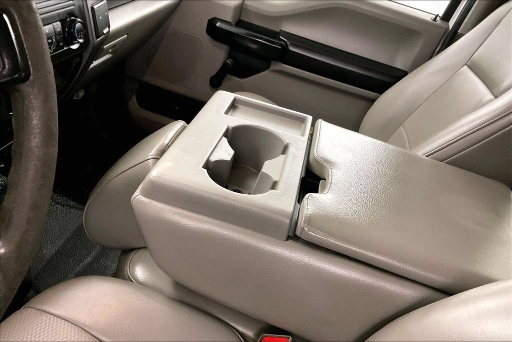 Used 2019 Ford F350 XL AWD/4WD image 15