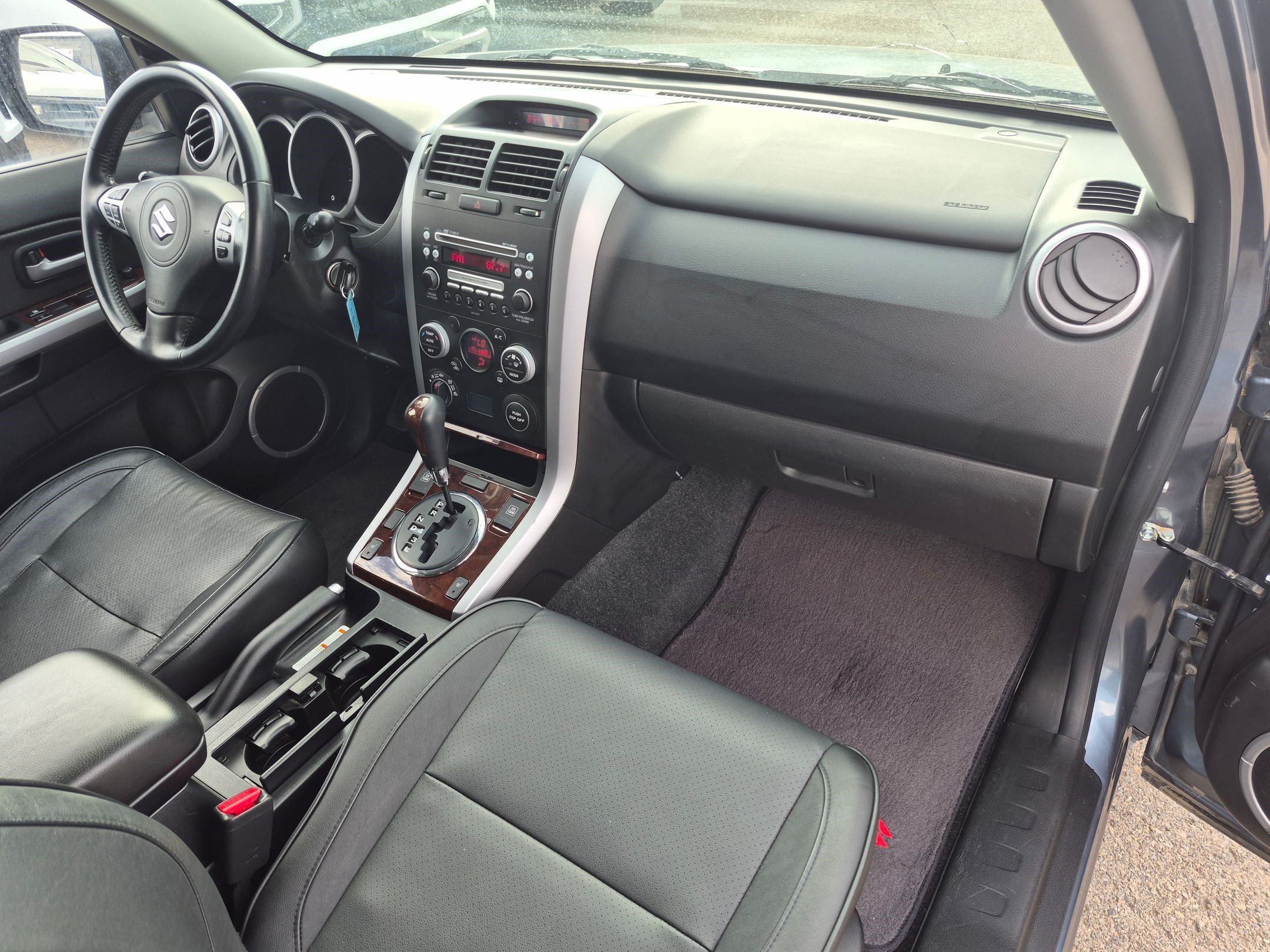 Used 2008 Suzuki Grand Vitara Luxury AWD/4WD image 31