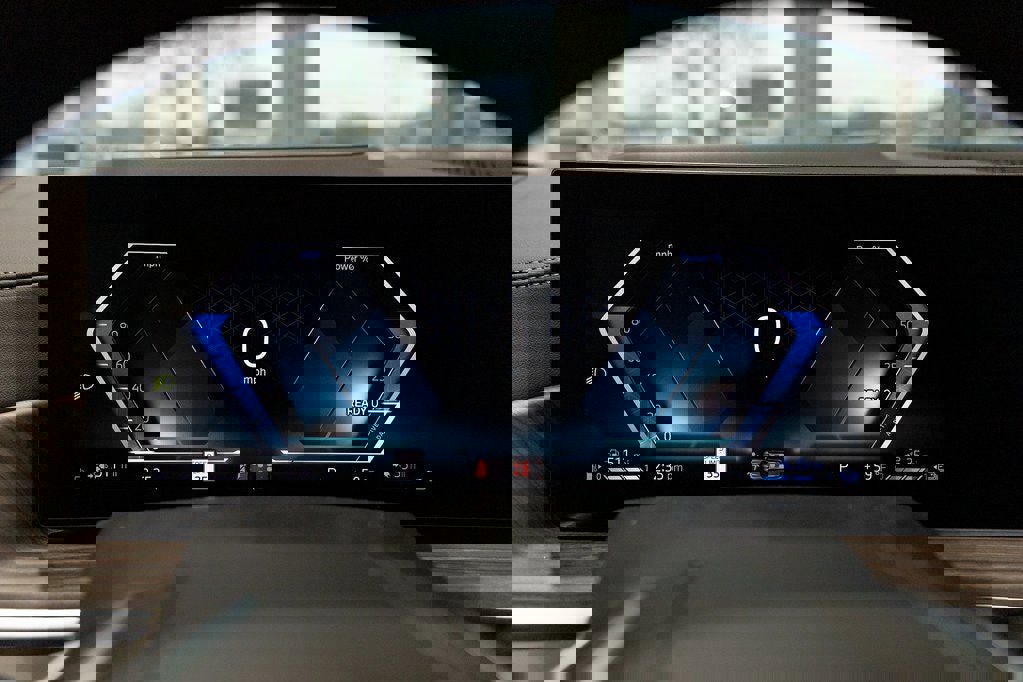 New 2026 BMW X5 xDrive50e w/ Premium Package image 33