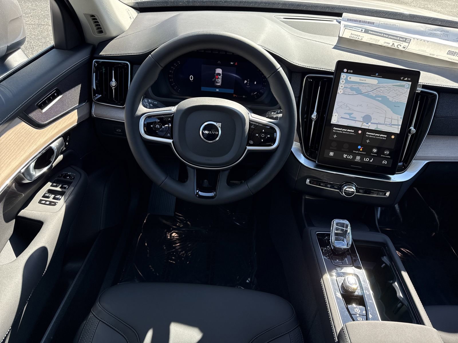 New 2026 Volvo XC90 B5 Plus w/ Protection Package Premier image 17