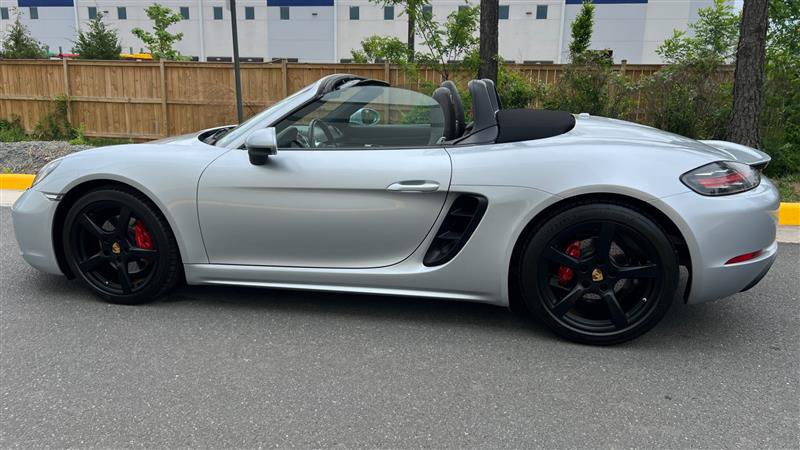 Used 2018 Porsche 718 Boxster RWD image 65