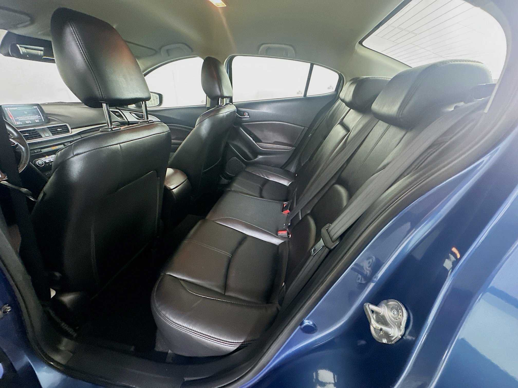 Used 2017 MAZDA MAZDA3 Touring FWD image 28